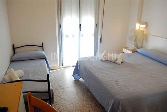 Hotel Cecchini Marebello Bagian luar foto